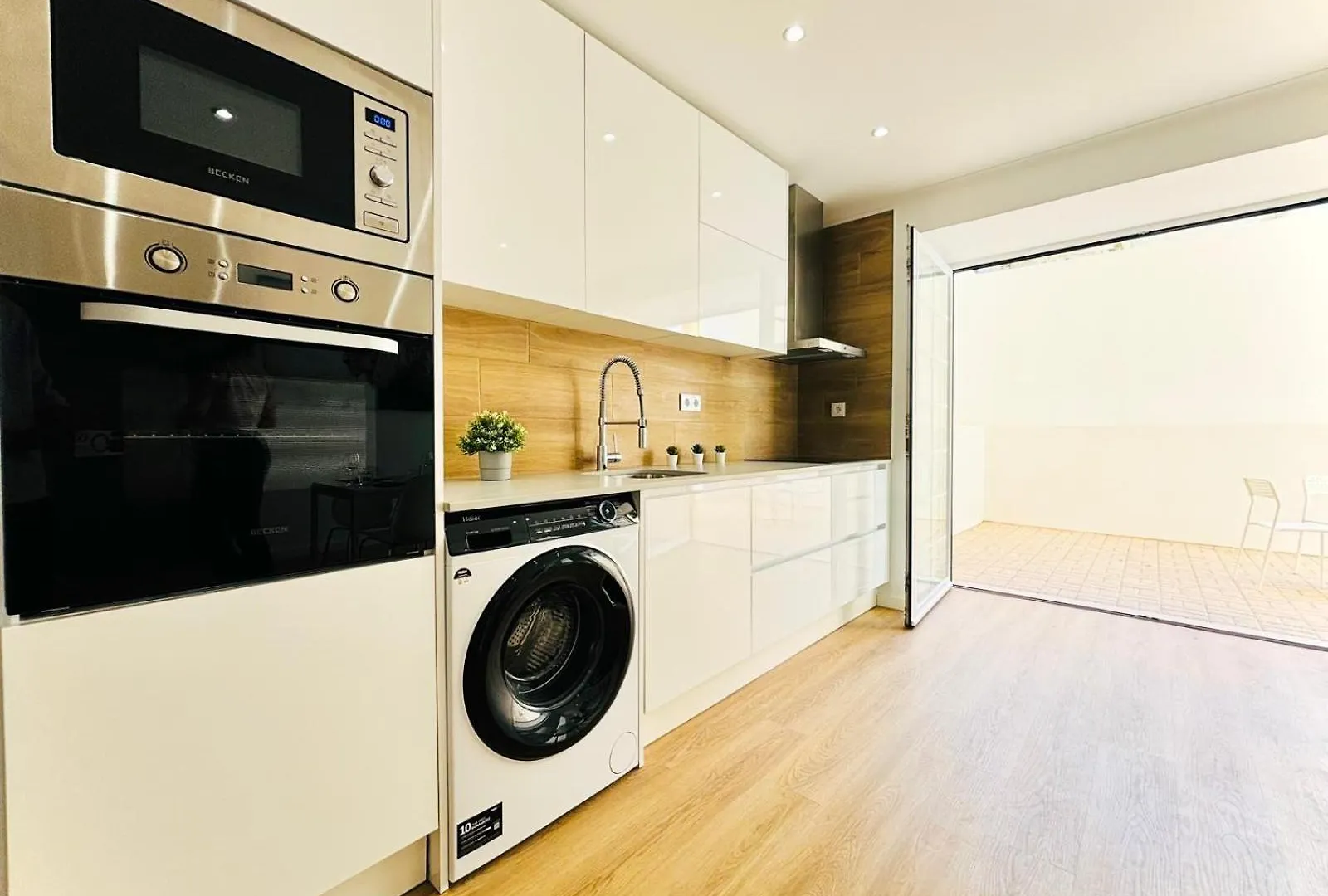 Luxury Central Lisbon Flat, Perfect And Ideal For Tourists 0*,  Portugal